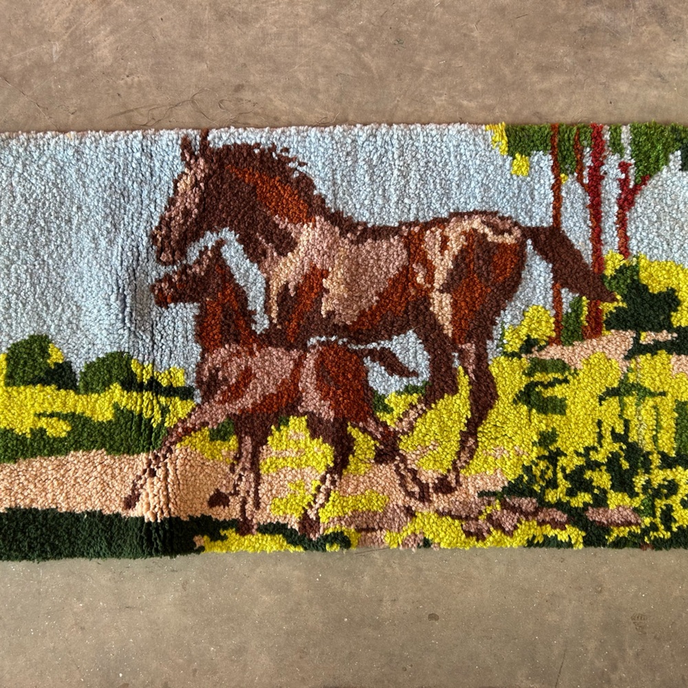 Wild Horse Tapestry Rug - Multicolor
